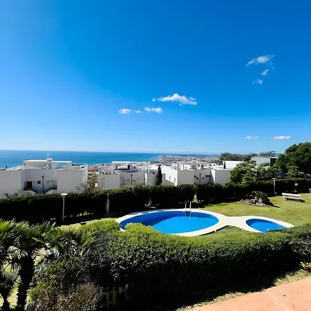 Alanzana Vista Al Mar Y Piscina Reserva Del Higueron Malaga Apartment Benalmadena