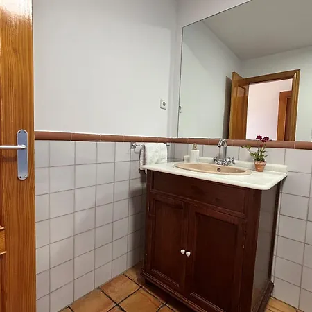 아파트 Alanzana Vista Al Mar Y Piscina Reserva Del Higueron Malaga *